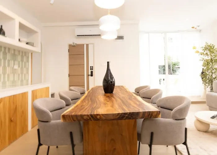 아파트 3 Bedroom For 6 Guests Family In The Heart Of Sathorn
