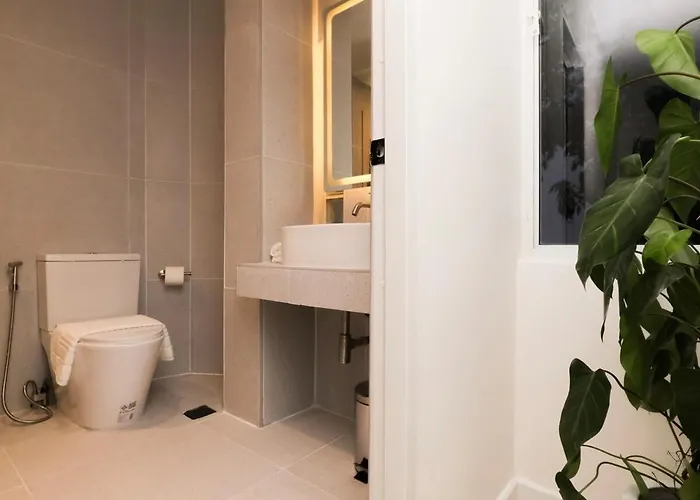 3 Bedroom For 6 Guests Family In The Heart Of Sathorn *