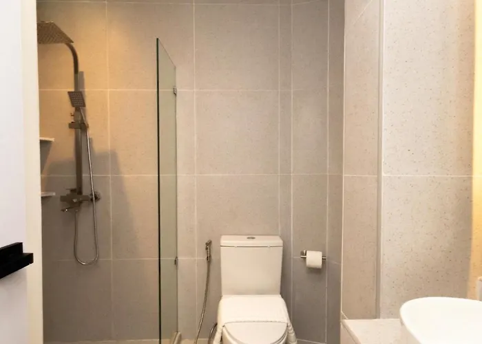 3 Bedroom For 6 Guests Family In The Heart Of Sathorn 아파트