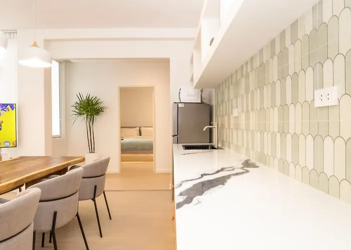 아파트 3 Bedroom For 6 Guests Family In The Heart Of Sathorn 방콕