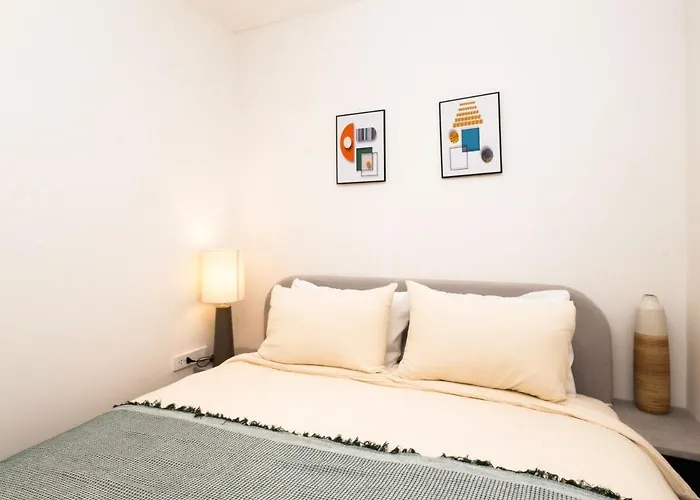 아파트 3 Bedroom For 6 Guests Family In The Heart Of Sathorn 방콕