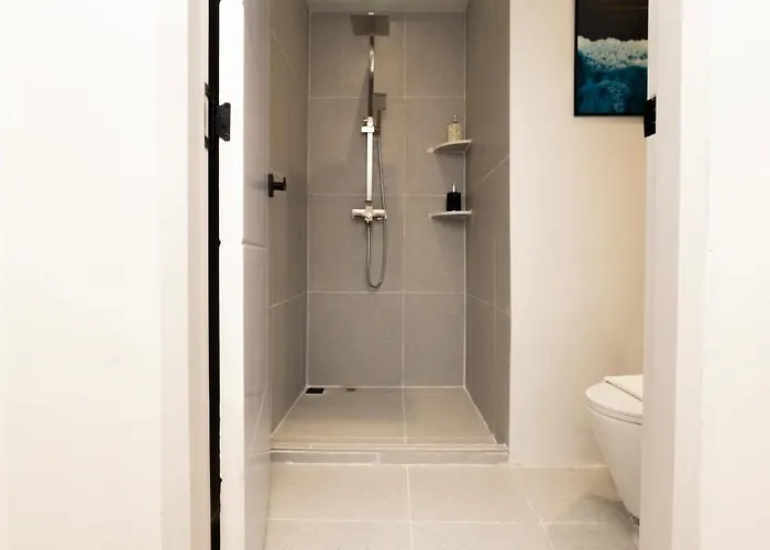 3 Bedroom For 6 Guests Family In The Heart Of Sathorn *