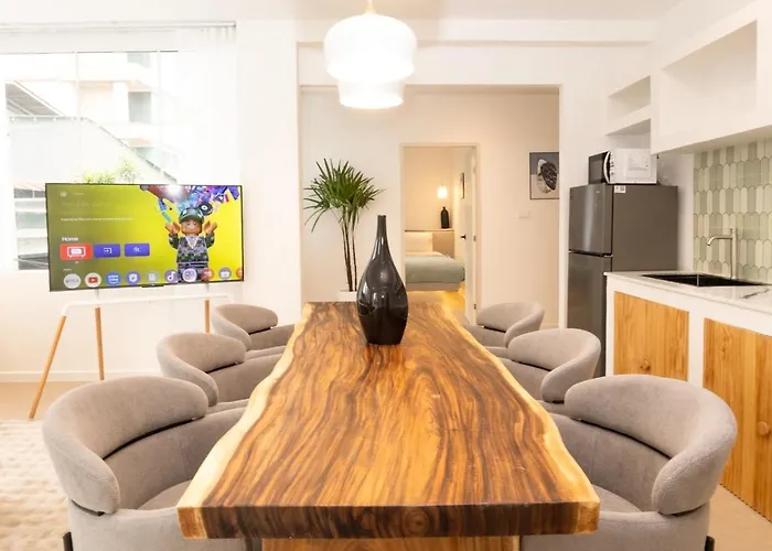 3 Bedroom For 6 Guests Family In The Heart Of Sathorn * 방콕